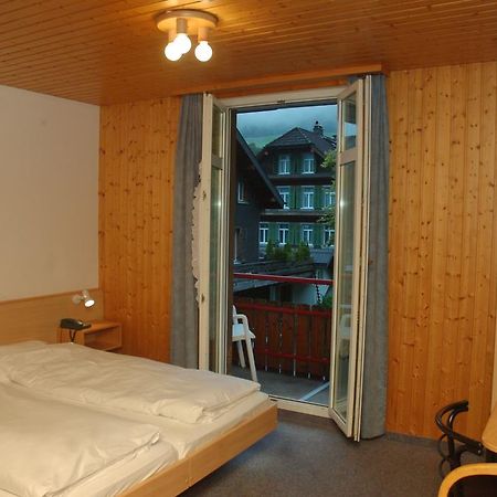 Hotel Loewen Lungern Exterior foto